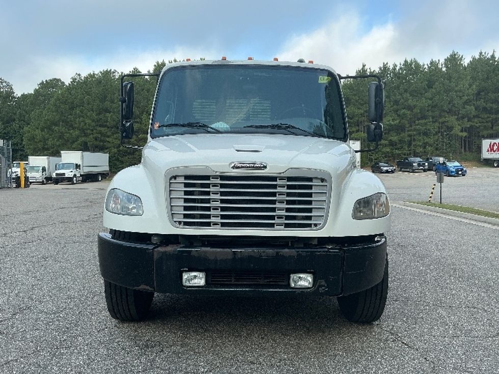 Flatbed Truck-Light and Medium Duty Trucks-Freightliner-2020-M2-Prince George-VA-188,890\n\t\tmiles-$ 40,000 - Image 2