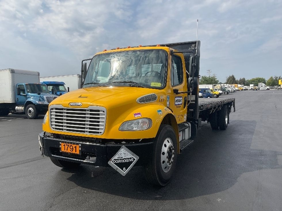 Flatbed Truck-Light and Medium Duty Trucks-Freightliner-2020-M2-Reading-PA-155,310\n\t\tmiles-$ 44,750 - Image 3