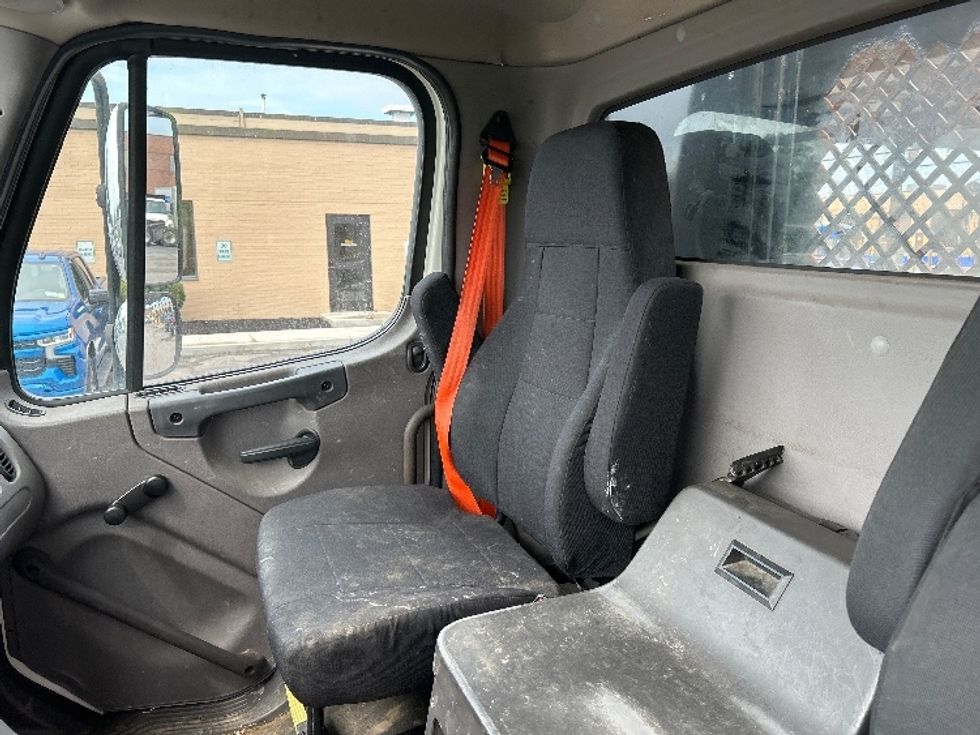 Flatbed Truck-Light and Medium Duty Trucks-Freightliner-2020-M2-Rochester-NY-120,974\n\t\tmiles-$ 74,500 - Image 19