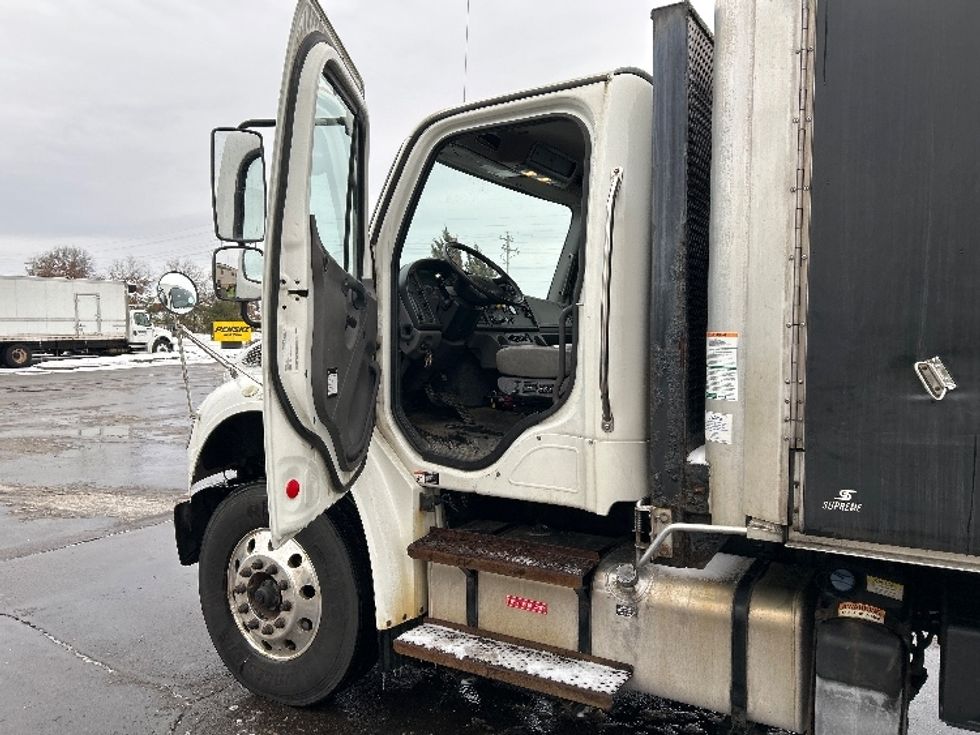 Flatbed Truck-Light and Medium Duty Trucks-Freightliner-2020-M2-Rothschild-WI-130,175\n\t\tmiles-$ 79,250 - Image 15