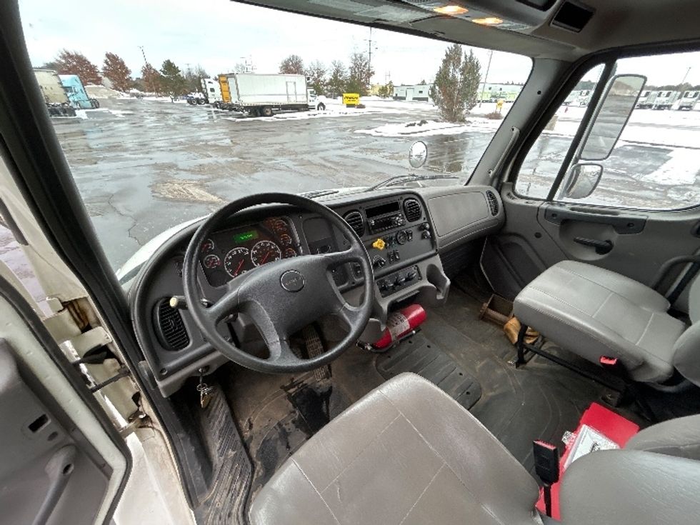 Flatbed Truck-Light and Medium Duty Trucks-Freightliner-2020-M2-Rothschild-WI-130,175\n\t\tmiles-$ 79,250 - Image 16