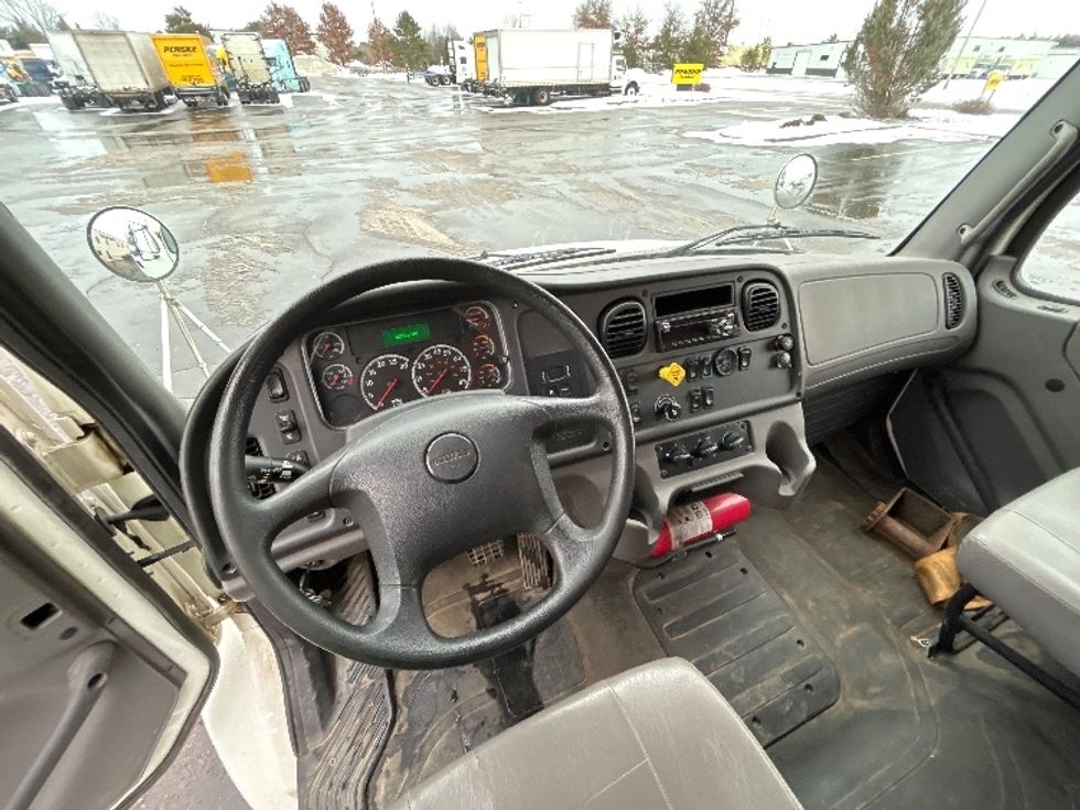 Flatbed Truck-Light and Medium Duty Trucks-Freightliner-2020-M2-Rothschild-WI-130,175\n\t\tmiles-$ 79,250 - Image 17