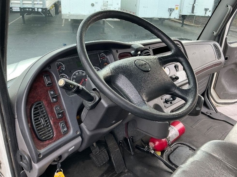 Flatbed Truck-Light and Medium Duty Trucks-Freightliner-2020-M2-Sacramento-CA-138,961\n\t\tmiles-$ 46,750 - Image 16