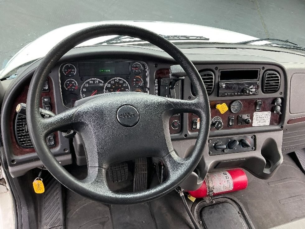 Flatbed Truck-Light and Medium Duty Trucks-Freightliner-2020-M2-Sacramento-CA-138,961\n\t\tmiles-$ 46,750 - Image 17