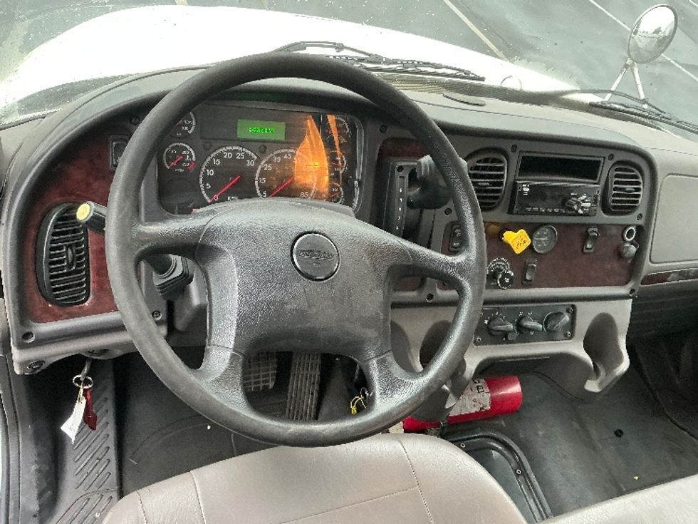 Flatbed Truck-Light and Medium Duty Trucks-Freightliner-2020-M2-Sacramento-CA-243,725\n\t\tmiles-$ 40,750 - Image 17