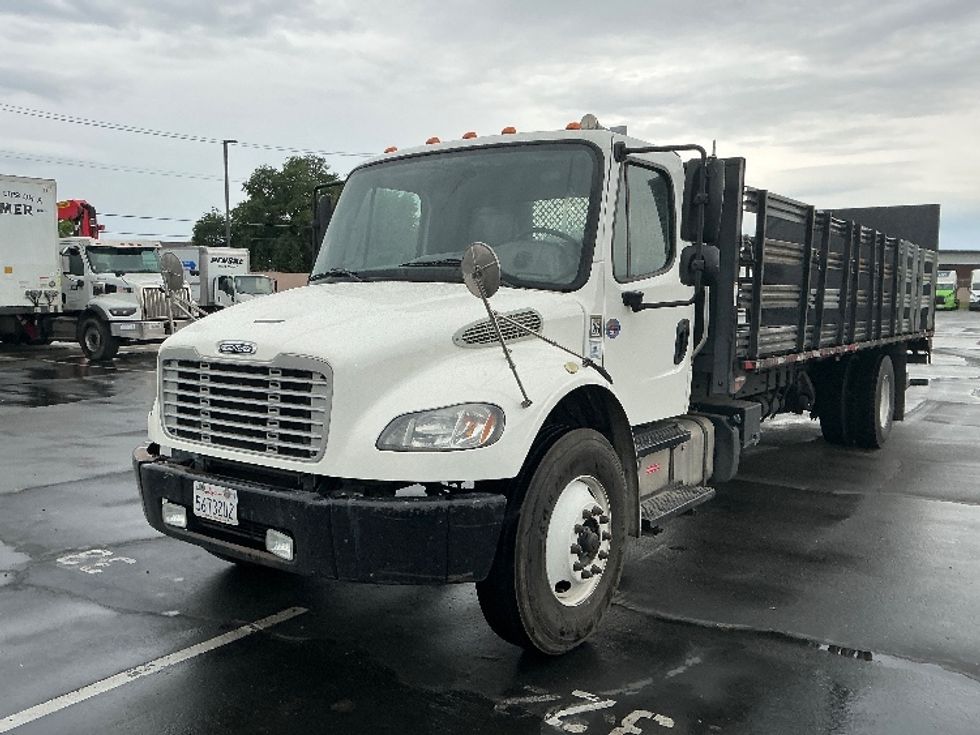 Flatbed Truck-Light and Medium Duty Trucks-Freightliner-2020-M2-Sacramento-CA-243,725\n\t\tmiles-$ 40,750 - Image 3