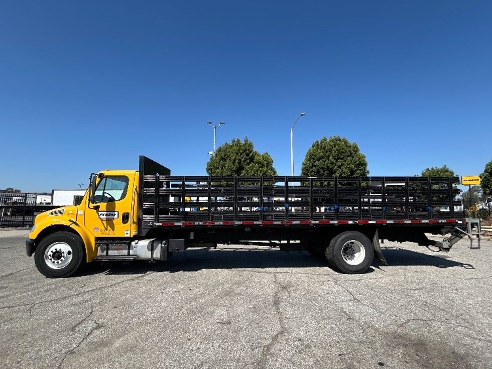 Flatbed Truck-Light and Medium Duty Trucks-Freightliner-2020-M2-Santa Ana-CA-134,862\n\t\tmiles-$ 55,000 - Image 4