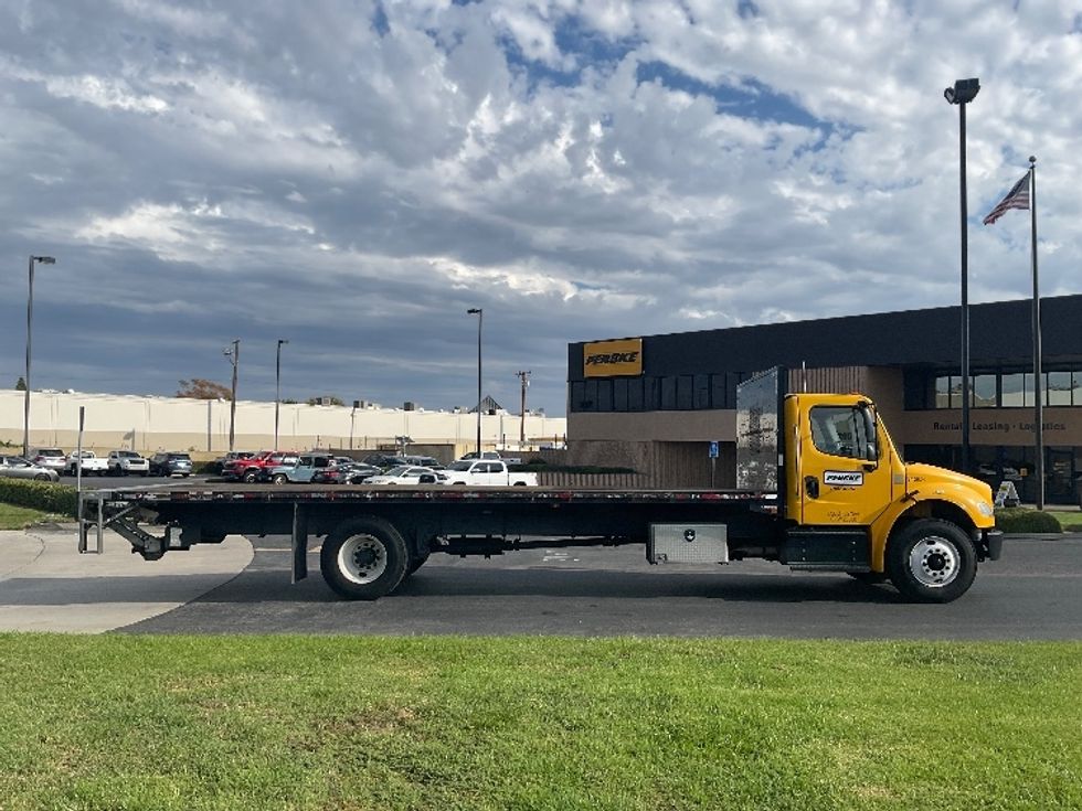 Flatbed Truck-Light and Medium Duty Trucks-Freightliner-2020-M2-Santa Ana-CA-142,981\n\t\tmiles-$ 53,250 - Image 11