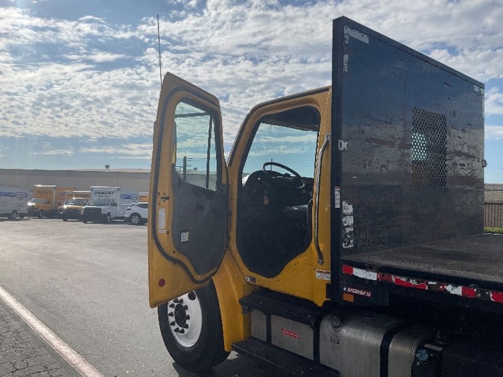 Flatbed Truck-Light and Medium Duty Trucks-Freightliner-2020-M2-Santa Ana-CA-142,981\n\t\tmiles-$ 53,250 - Image 12