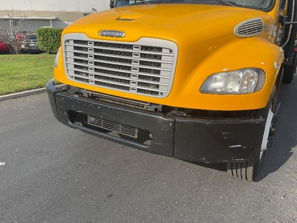 Flatbed Truck-Light and Medium Duty Trucks-Freightliner-2020-M2-Santa Ana-CA-142,981\n\t\tmiles-$ 53,250 - Image 23