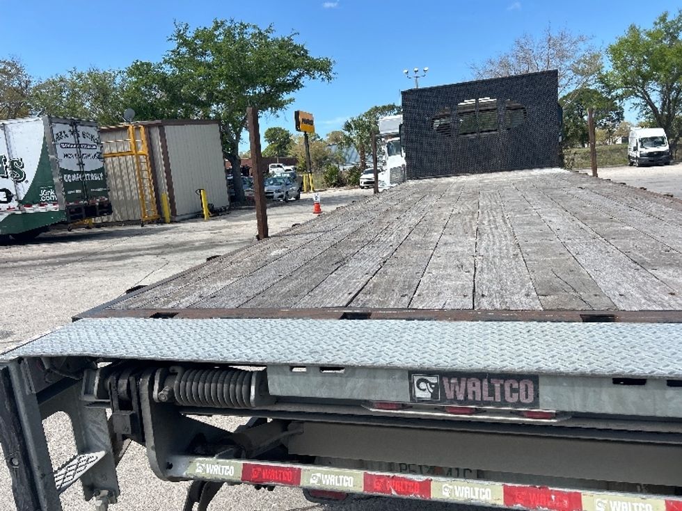 Flatbed Truck-Light and Medium Duty Trucks-Freightliner-2020-M2-Sarasota-FL-151,834\n\t\tmiles-$ 47,750 - Image 11