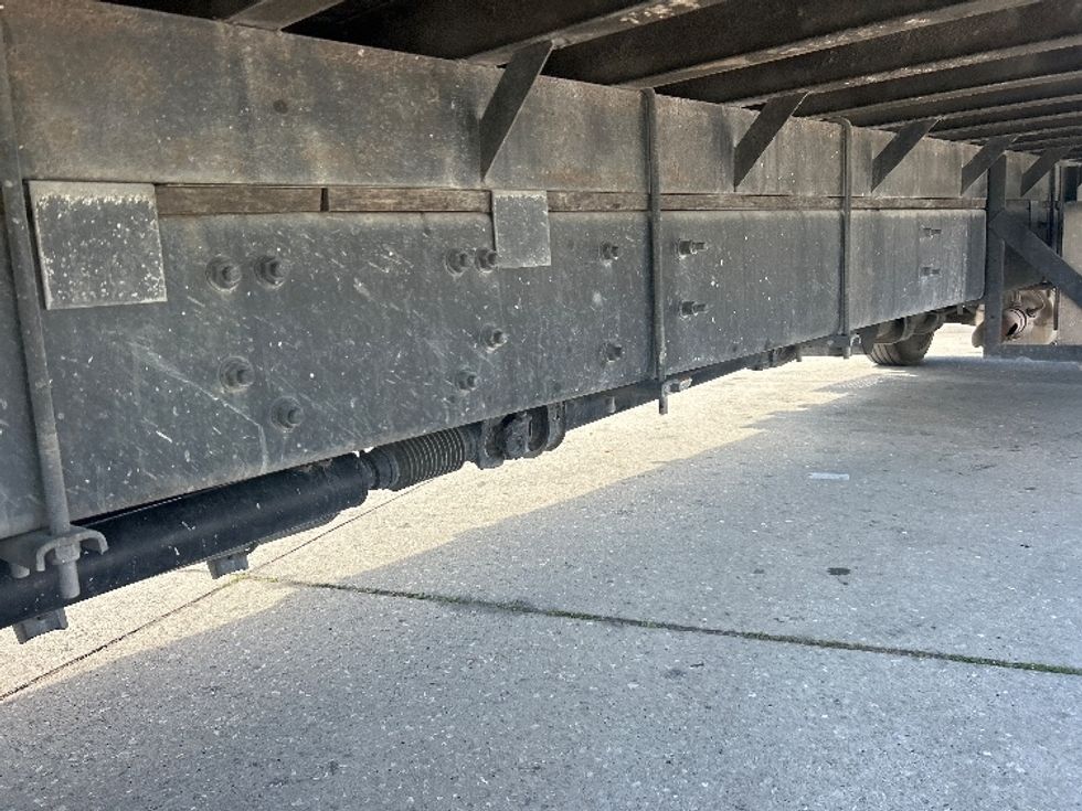 Flatbed Truck-Light and Medium Duty Trucks-Freightliner-2020-M2-Sarasota-FL-151,834\n\t\tmiles-$ 47,750 - Image 14