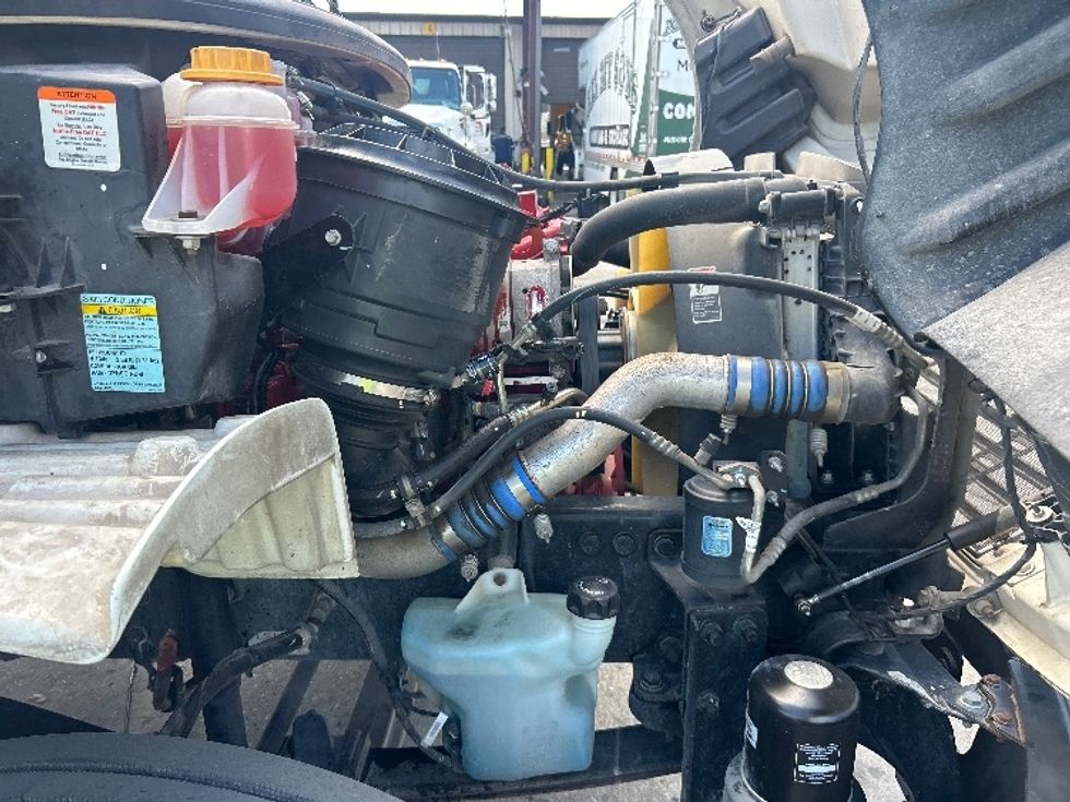 Flatbed Truck-Light and Medium Duty Trucks-Freightliner-2020-M2-Sarasota-FL-151,834\n\t\tmiles-$ 47,750 - Image 21