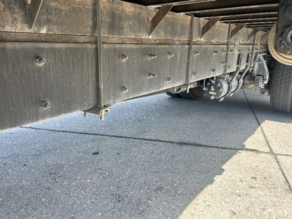 Flatbed Truck-Light and Medium Duty Trucks-Freightliner-2020-M2-Sarasota-FL-151,834\n\t\tmiles-$ 47,750 - Image 5