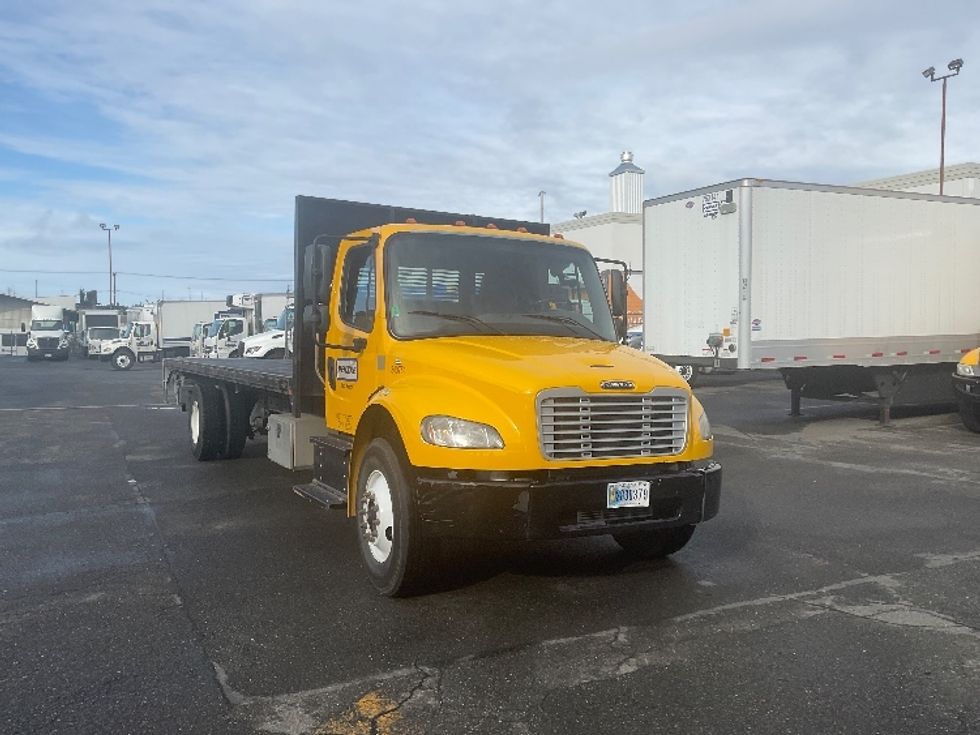 Flatbed Truck-Light and Medium Duty Trucks-Freightliner-2020-M2-Seattle-WA-146,898\n\t\tmiles-$ 51,750 - Image 1