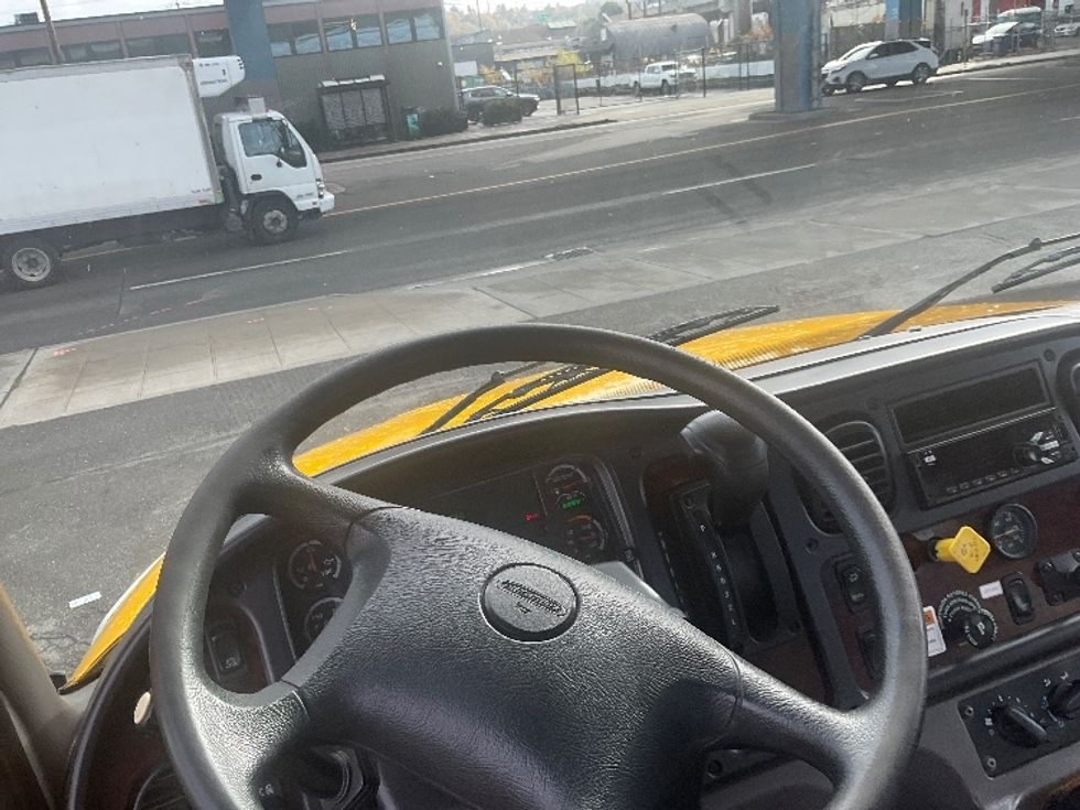 Flatbed Truck-Light and Medium Duty Trucks-Freightliner-2020-M2-Seattle-WA-146,898\n\t\tmiles-$ 51,750 - Image 18