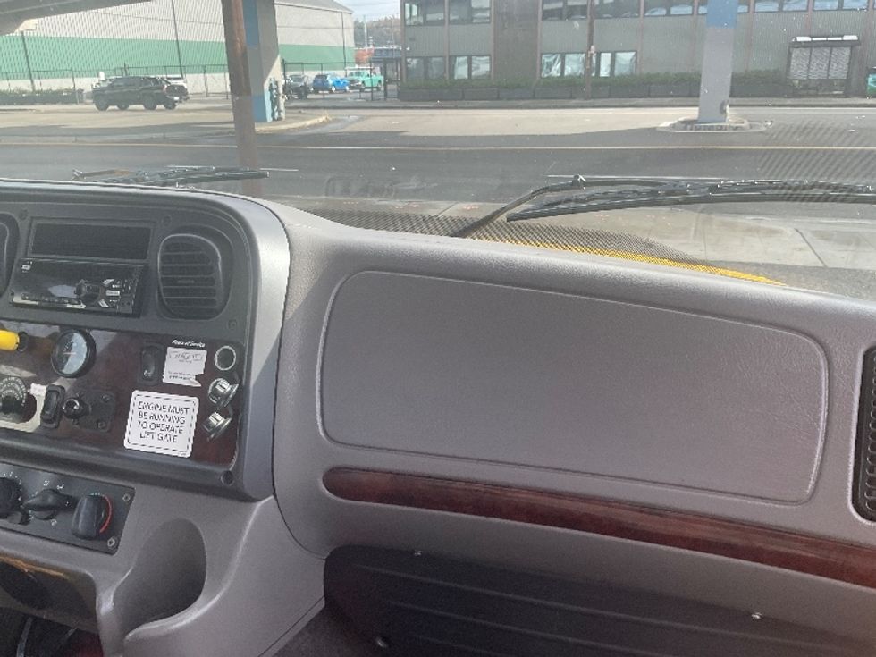 Flatbed Truck-Light and Medium Duty Trucks-Freightliner-2020-M2-Seattle-WA-146,898\n\t\tmiles-$ 51,750 - Image 21