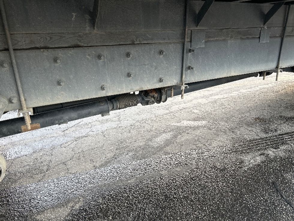 Flatbed Truck-Light and Medium Duty Trucks-Freightliner-2020-M2-South San Francisco-CA-117,421\n\t\tmiles-$ 54,250 - Image 13