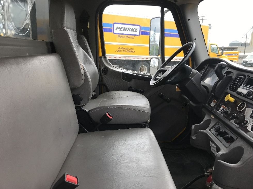 Flatbed Truck-Light and Medium Duty Trucks-Freightliner-2020-M2-Spokane Valley-WA-90,320\n\t\tmiles-$ 50,750 - Image 18