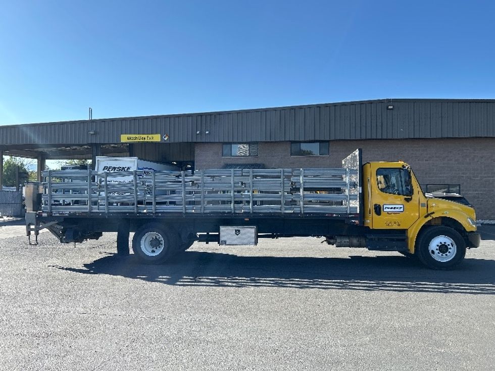 Flatbed Truck-Light and Medium Duty Trucks-Freightliner-2020-M2-Stockton-CA-177,193\n\t\tmiles-$ 47,500 - Image 14