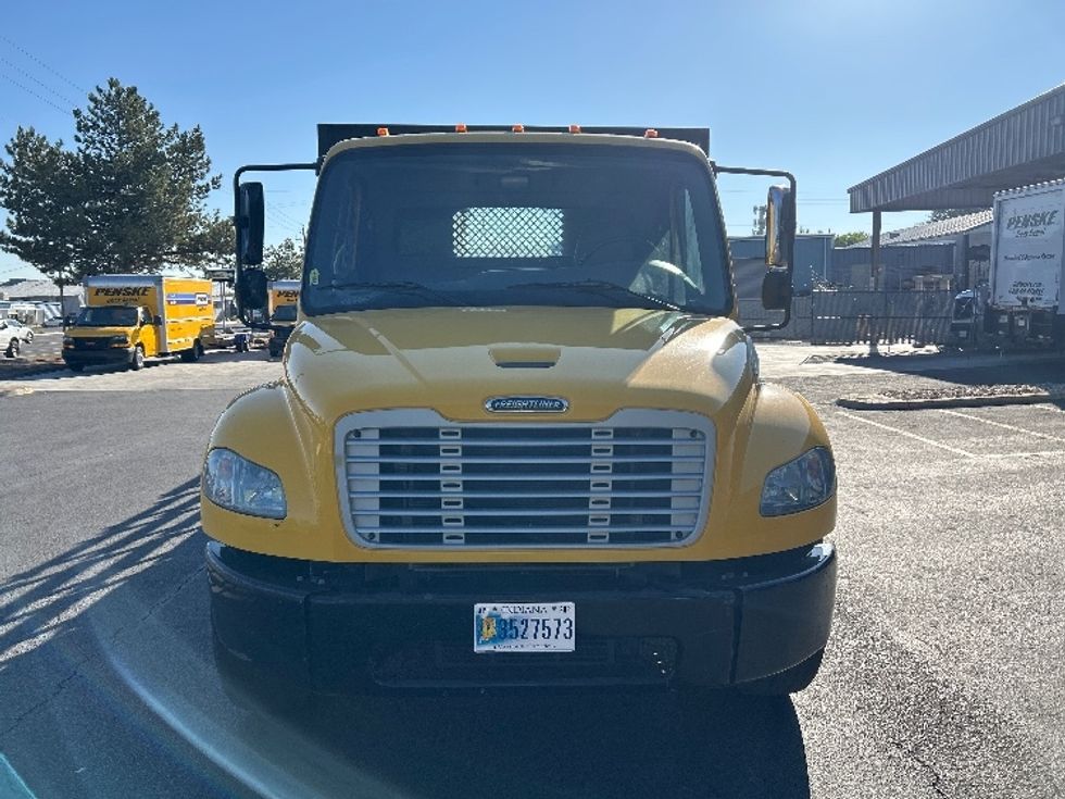 Flatbed Truck-Light and Medium Duty Trucks-Freightliner-2020-M2-Stockton-CA-177,193\n\t\tmiles-$ 47,500 - Image 2