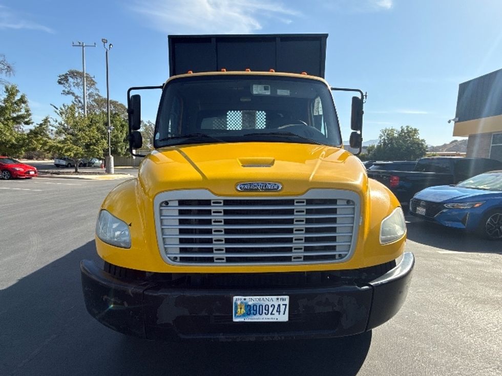 Flatbed Truck-Light and Medium Duty Trucks-Freightliner-2020-M2-Sun Valley-CA-140,318\n\t\tmiles-$ 56,750 - Image 2