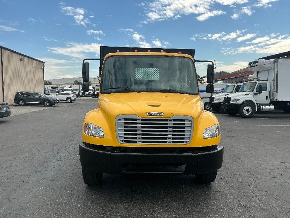 Flatbed Truck-Light and Medium Duty Trucks-Freightliner-2020-M2-Sun Valley-CA-151,324\n\t\tmiles-$ 54,750 - Image 2