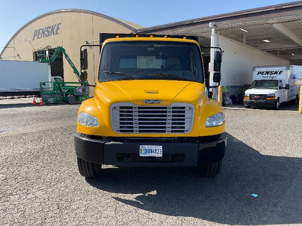 Flatbed Truck-Light and Medium Duty Trucks-Freightliner-2020-M2-Tacoma-WA-65,136\n\t\tmiles-$ 51,000 - Image 2