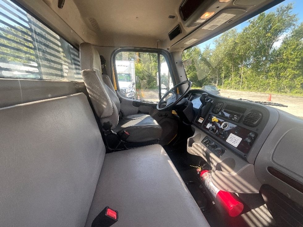 Flatbed Truck-Light and Medium Duty Trucks-Freightliner-2020-M2-Tampa-FL-162,895\n\t\tmiles-$ 50,750 - Image 20