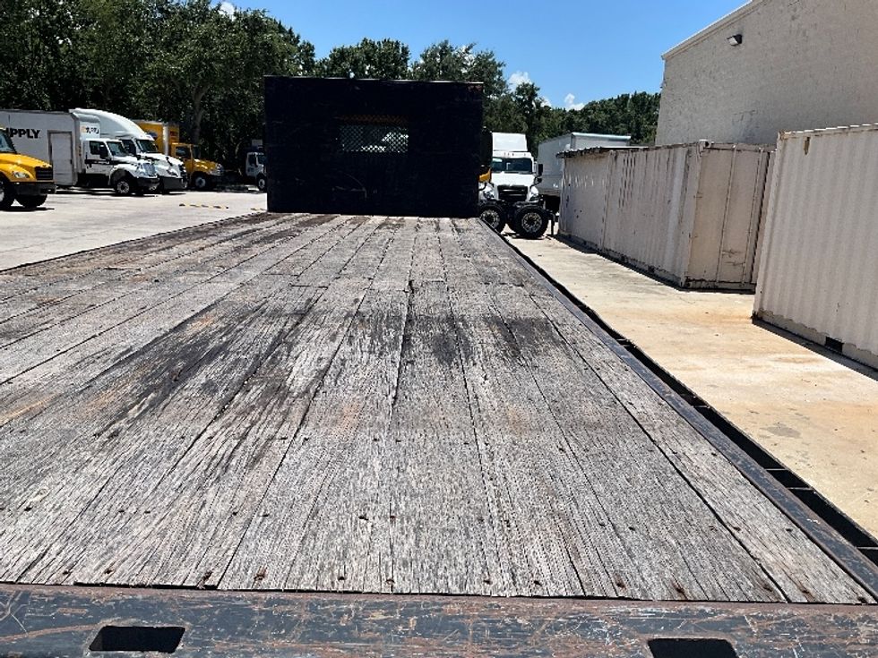 Flatbed Truck-Light and Medium Duty Trucks-Freightliner-2020-M2-Tampa-FL-181,245\n\t\tmiles-$ 43,000 - Image 12