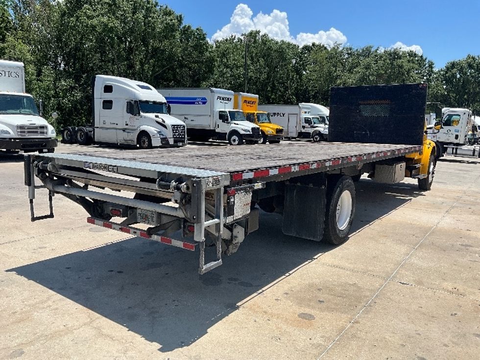 2020 Freightliner M2 106 Medium Duty photo 10