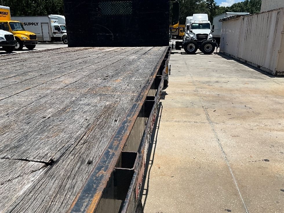 Flatbed Truck-Light and Medium Duty Trucks-Freightliner-2020-M2-Tampa-FL-181,245\n\t\tmiles-$ 43,000 - Image 26