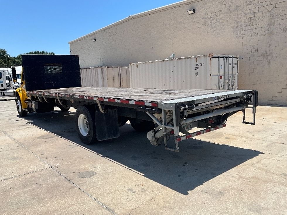 2020 Freightliner M2 106 Medium Duty photo 6