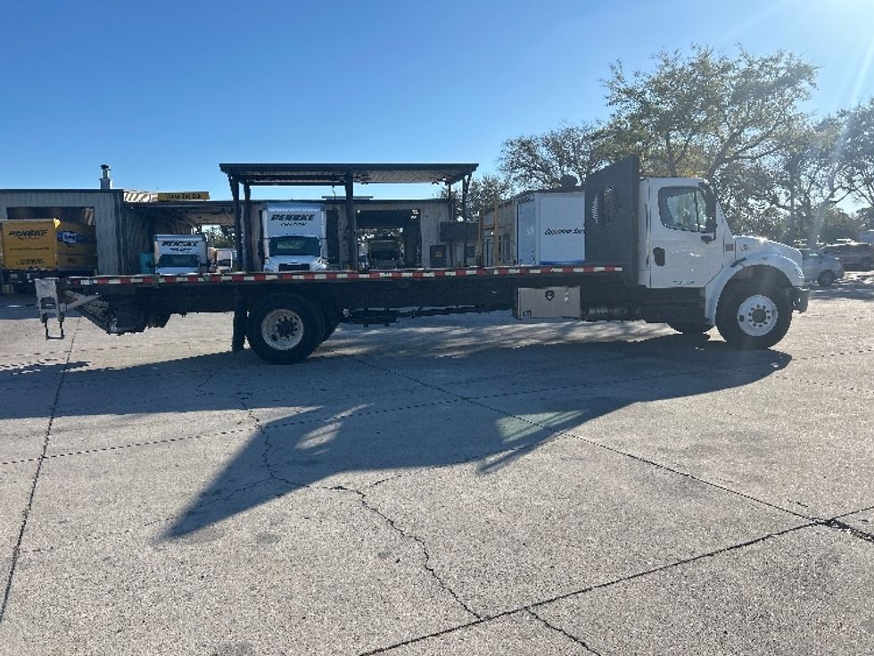 Flatbed Truck-Light and Medium Duty Trucks-Freightliner-2020-M2-Tampa-FL-72,880\n\t\tmiles-$ 56,000 - Image 15