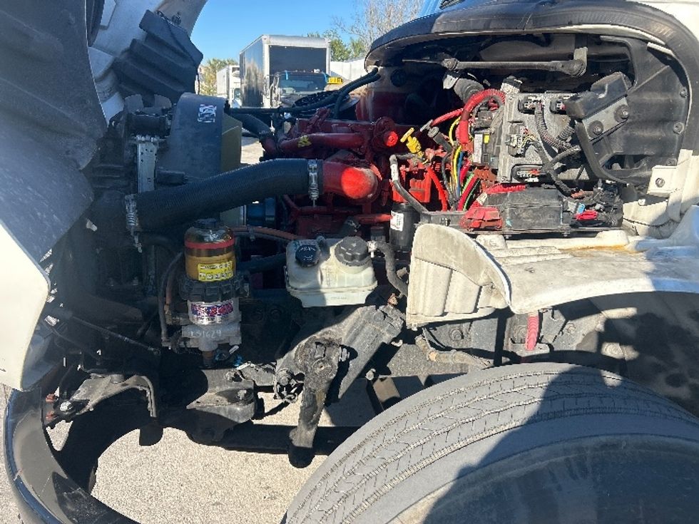 Flatbed Truck-Light and Medium Duty Trucks-Freightliner-2020-M2-Tampa-FL-72,880\n\t\tmiles-$ 56,000 - Image 24