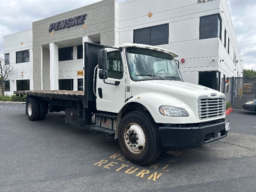 Flatbed Truck-Light and Medium Duty Trucks-Freightliner-2020-M2-Torrance-CA-108,269\n\t\tmiles-$ 61,000 - Image 1