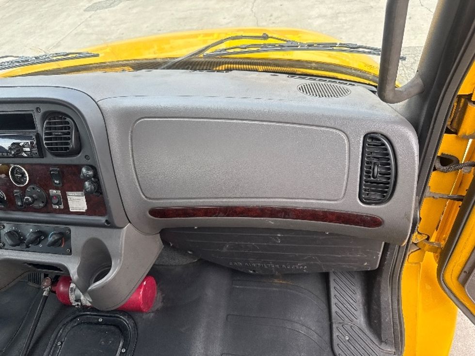 Flatbed Truck-Light and Medium Duty Trucks-Freightliner-2020-M2-Torrance-CA-110,887\n\t\tmiles-$ 63,500 - Image 21