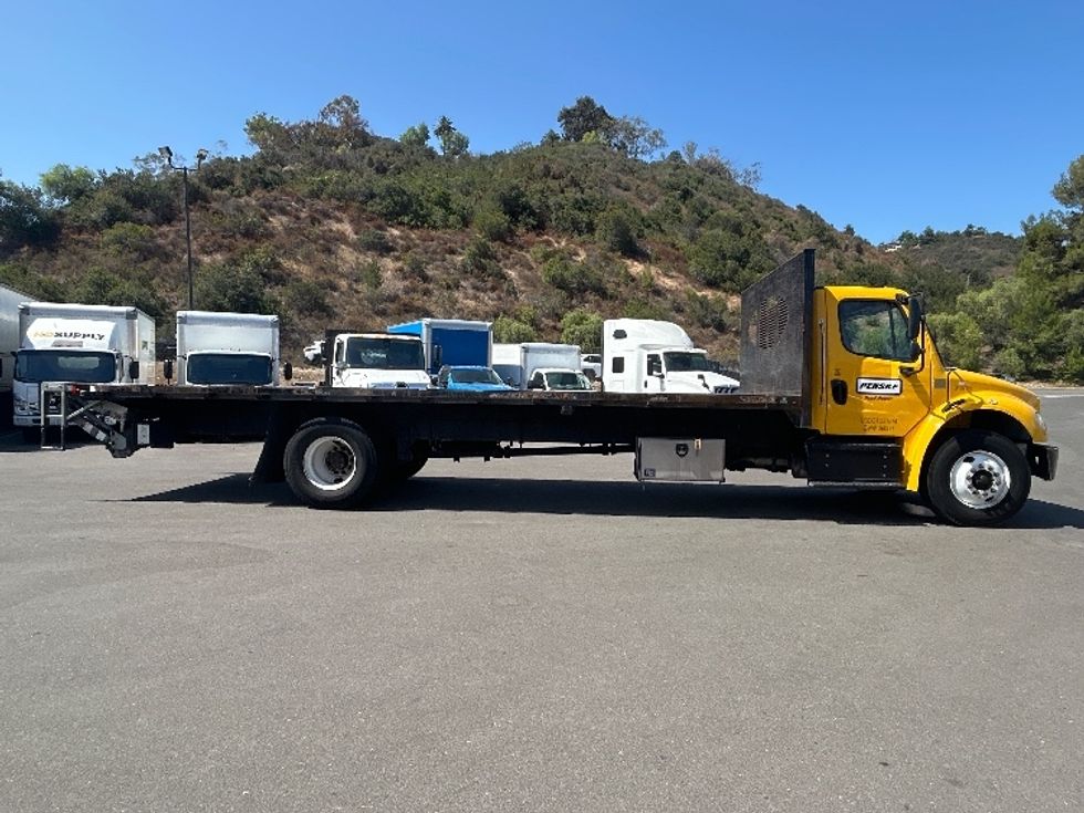 Flatbed Truck-Light and Medium Duty Trucks-Freightliner-2020-M2-Torrance-CA-112,679\n\t\tmiles-$ 58,250 - Image 15