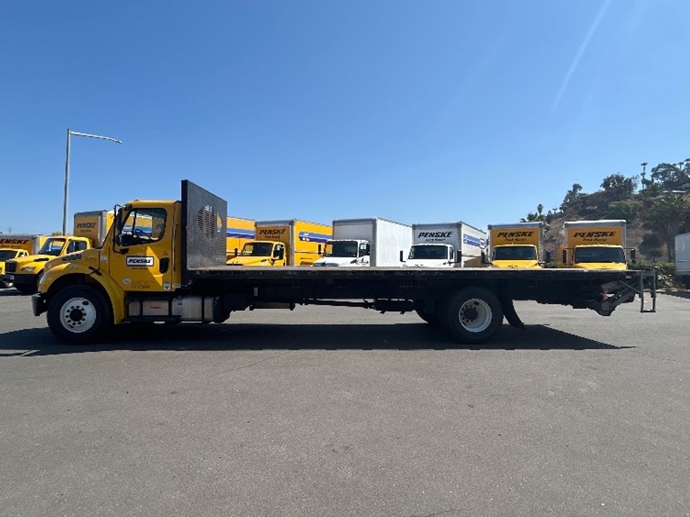 Flatbed Truck-Light and Medium Duty Trucks-Freightliner-2020-M2-Torrance-CA-112,679\n\t\tmiles-$ 58,250 - Image 4