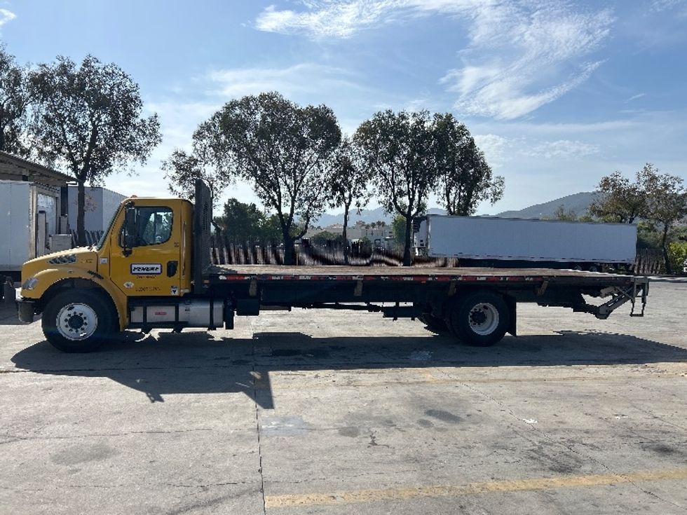 Flatbed Truck-Light and Medium Duty Trucks-Freightliner-2020-M2-Torrance-CA-123,246\n\t\tmiles-$ 56,750 - Image 4