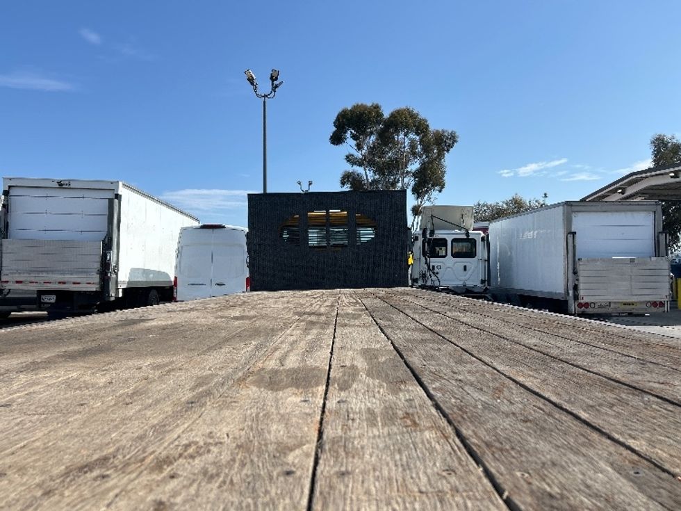 Flatbed Truck-Light and Medium Duty Trucks-Freightliner-2020-M2-Torrance-CA-123,246\n\t\tmiles-$ 56,750 - Image 8
