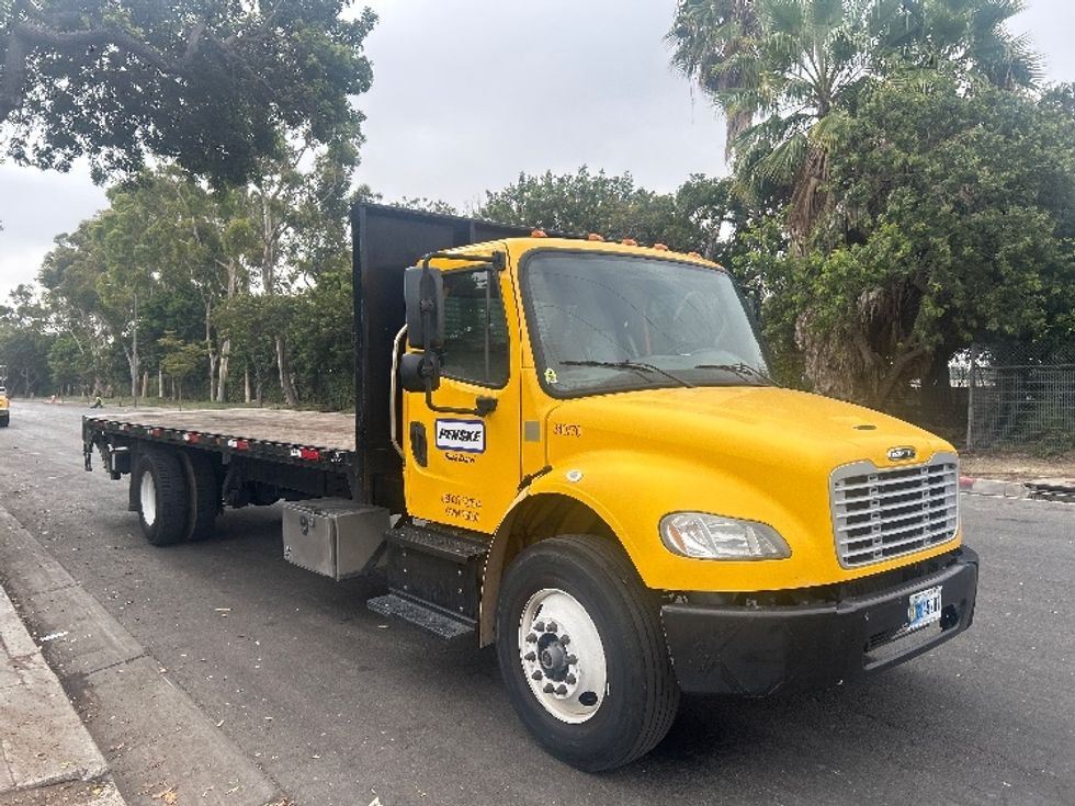 Flatbed Truck-Light and Medium Duty Trucks-Freightliner-2020-M2-Torrance-CA-128,103\n\t\tmiles-$ 56,000 - Image 1