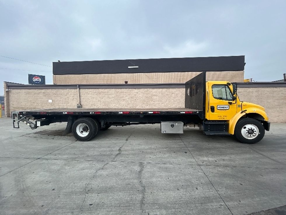 Flatbed Truck-Light and Medium Duty Trucks-Freightliner-2020-M2-Torrance-CA-128,103\n\t\tmiles-$ 56,000 - Image 12