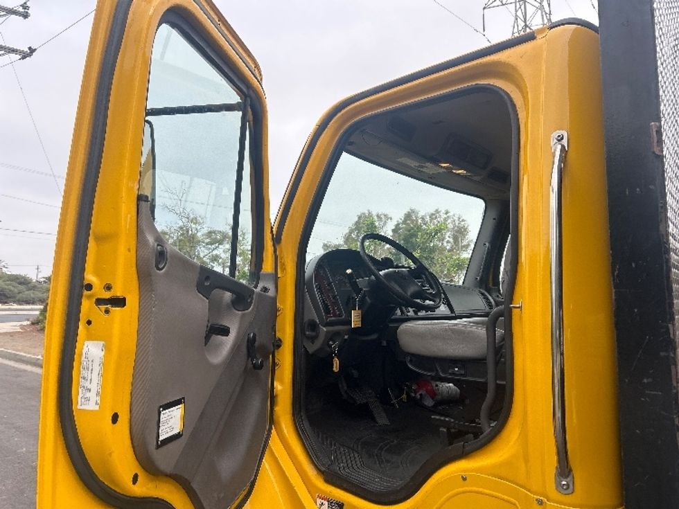 Flatbed Truck-Light and Medium Duty Trucks-Freightliner-2020-M2-Torrance-CA-128,103\n\t\tmiles-$ 56,000 - Image 13