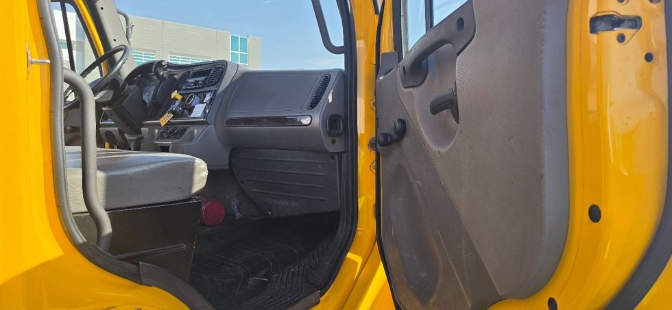 Flatbed Truck-Light and Medium Duty Trucks-Freightliner-2020-M2-Torrance-CA-129,827\n\t\tmiles-$ 55,500 - Image 20