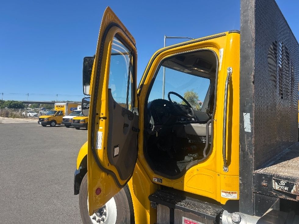 Flatbed Truck-Light and Medium Duty Trucks-Freightliner-2020-M2-Torrance-CA-131,302\n\t\tmiles-$ 53,250 - Image 14