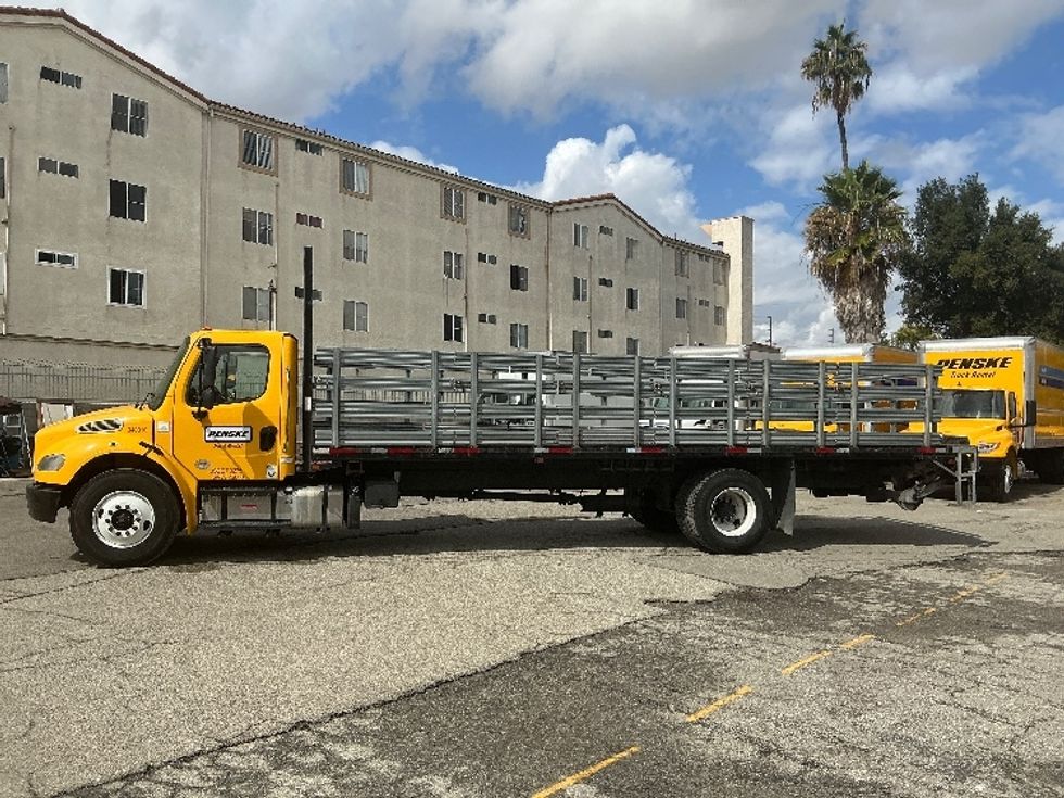 Flatbed Truck-Light and Medium Duty Trucks-Freightliner-2020-M2-Torrance-CA-140,548\n\t\tmiles-$ 55,750 - Image 4