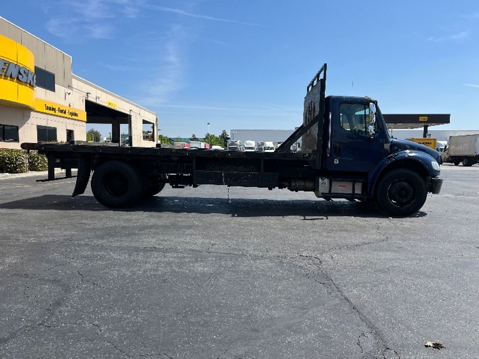 Flatbed Truck-Light and Medium Duty Trucks-Freightliner-2020-M2-Torrance-CA-141,467\n\t\tmiles-$ 47,500 - Image 14