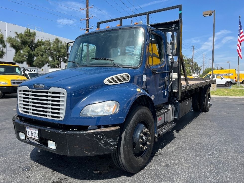 Flatbed Truck-Light and Medium Duty Trucks-Freightliner-2020-M2-Torrance-CA-141,467\n\t\tmiles-$ 47,500 - Image 3