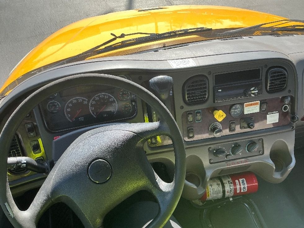 Flatbed Truck-Light and Medium Duty Trucks-Freightliner-2020-M2-Torrance-CA-145,325\n\t\tmiles-$ 53,000 - Image 18